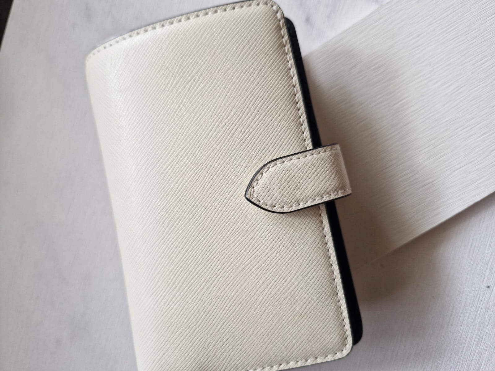 Billetera Madison Puffy Heart - Imagen 3